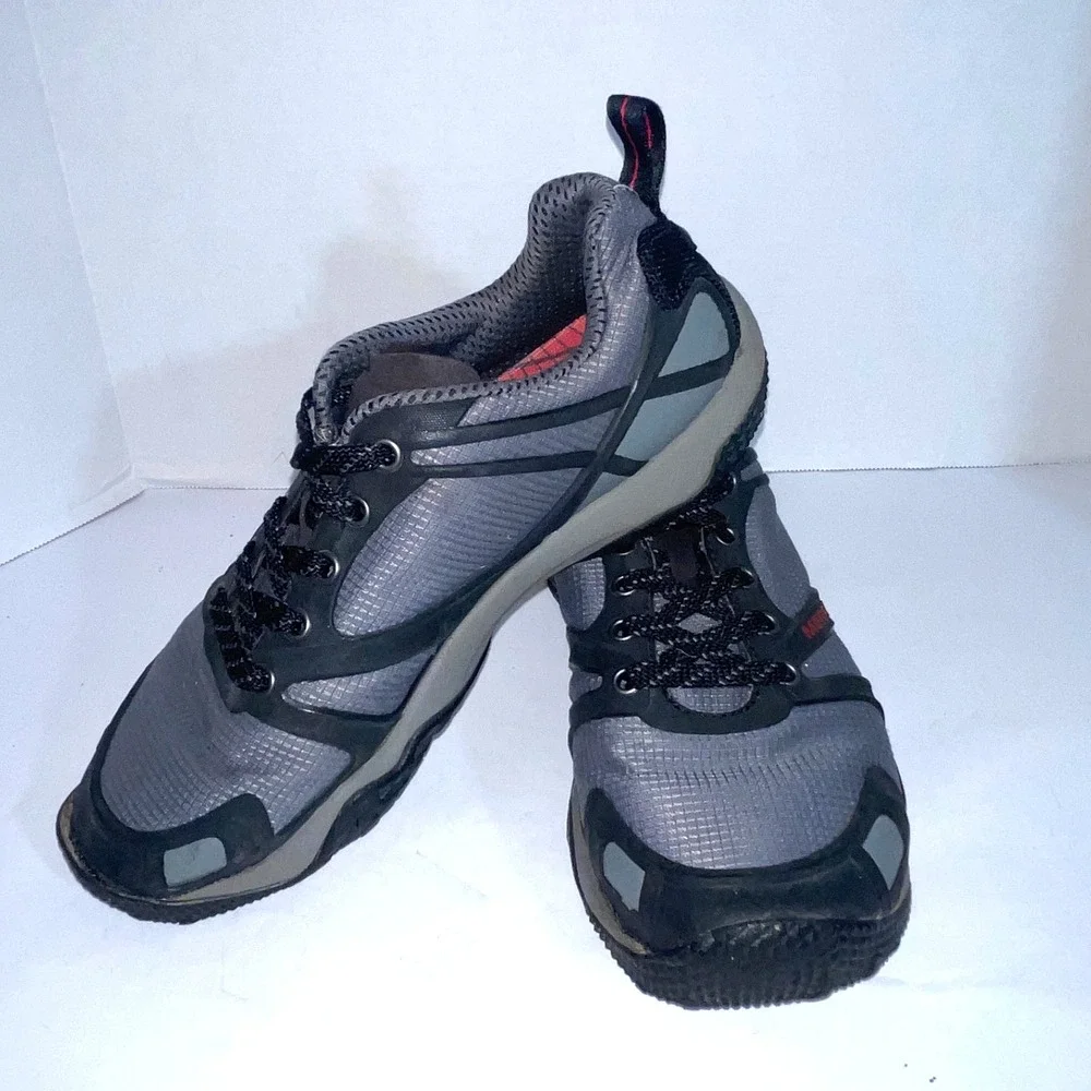 Merrell Castle Rock Gray Red‎ Hiking Shoe Men's 7